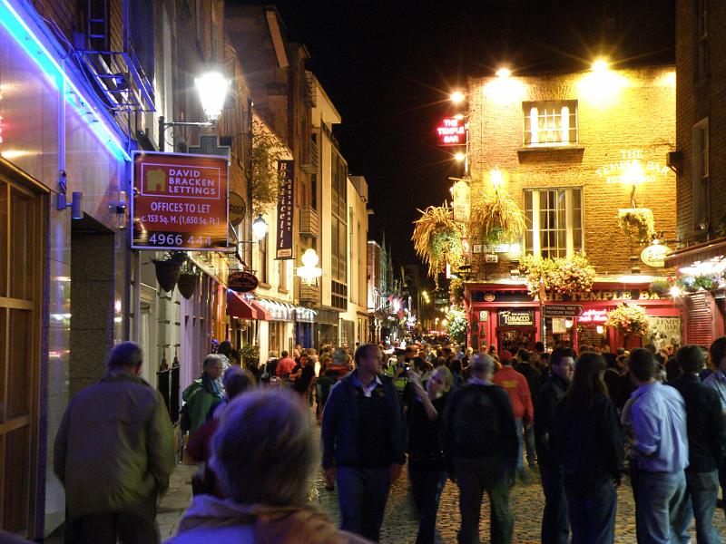 20100818v Nachtleven wijk Templebar.JPG